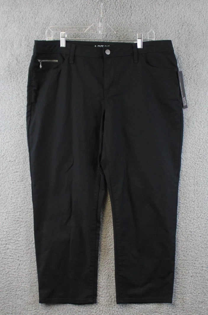 APT 9 Black Capri Pants Women Size 14 Mid Rise Tapered Leg New With Tag