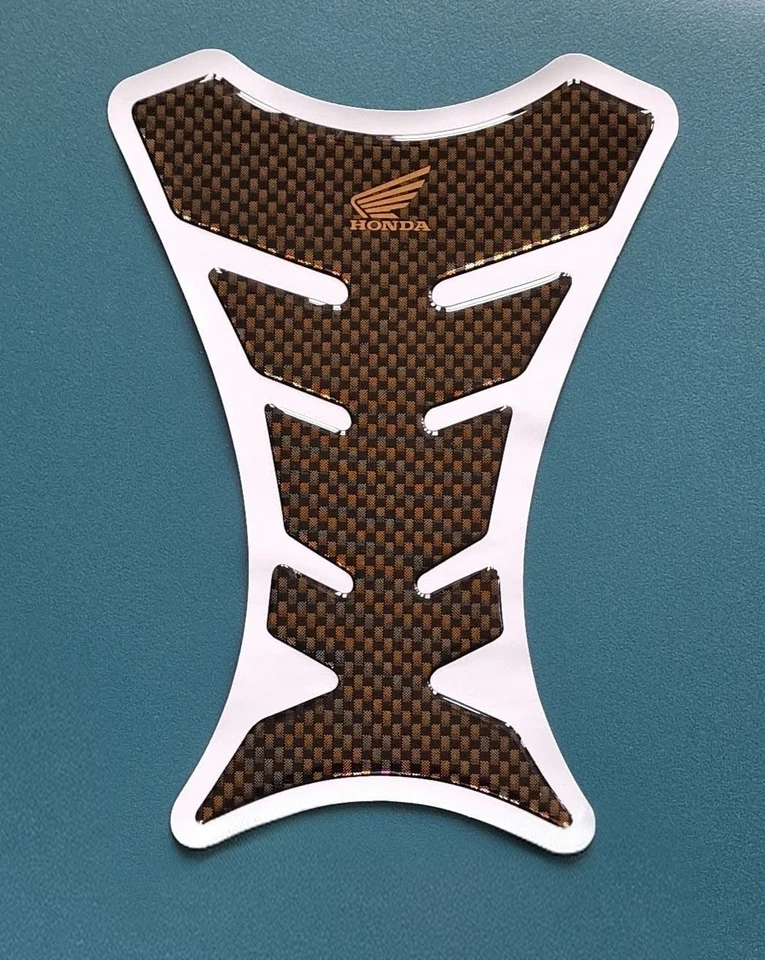 ЗОЛОТАЯ гелевая защитная накладка на бак для мотоциклов HONDA — углеродный эффект - Изображение 3 из 3