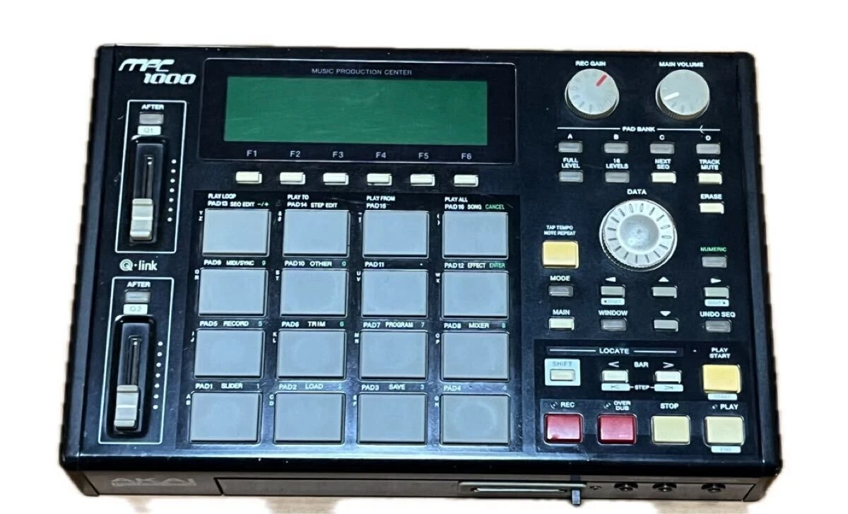 AKAI MPC1000 ジャンク品 CompactFlash 8G付 akai-mpc1000-535396_1200x1200.