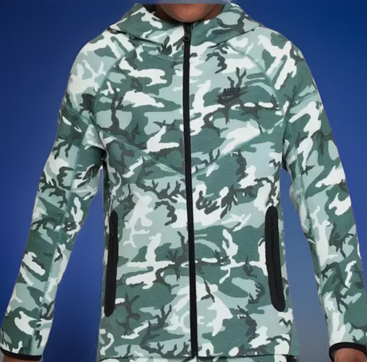 $115 Nike Tech Fleece Youth Full Zip Jacket Kids Green Camo FN9118