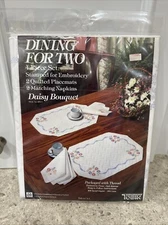 Tobin Stamped Embroidery Kit Dining for Two Daisy Bouquet 450/1 New