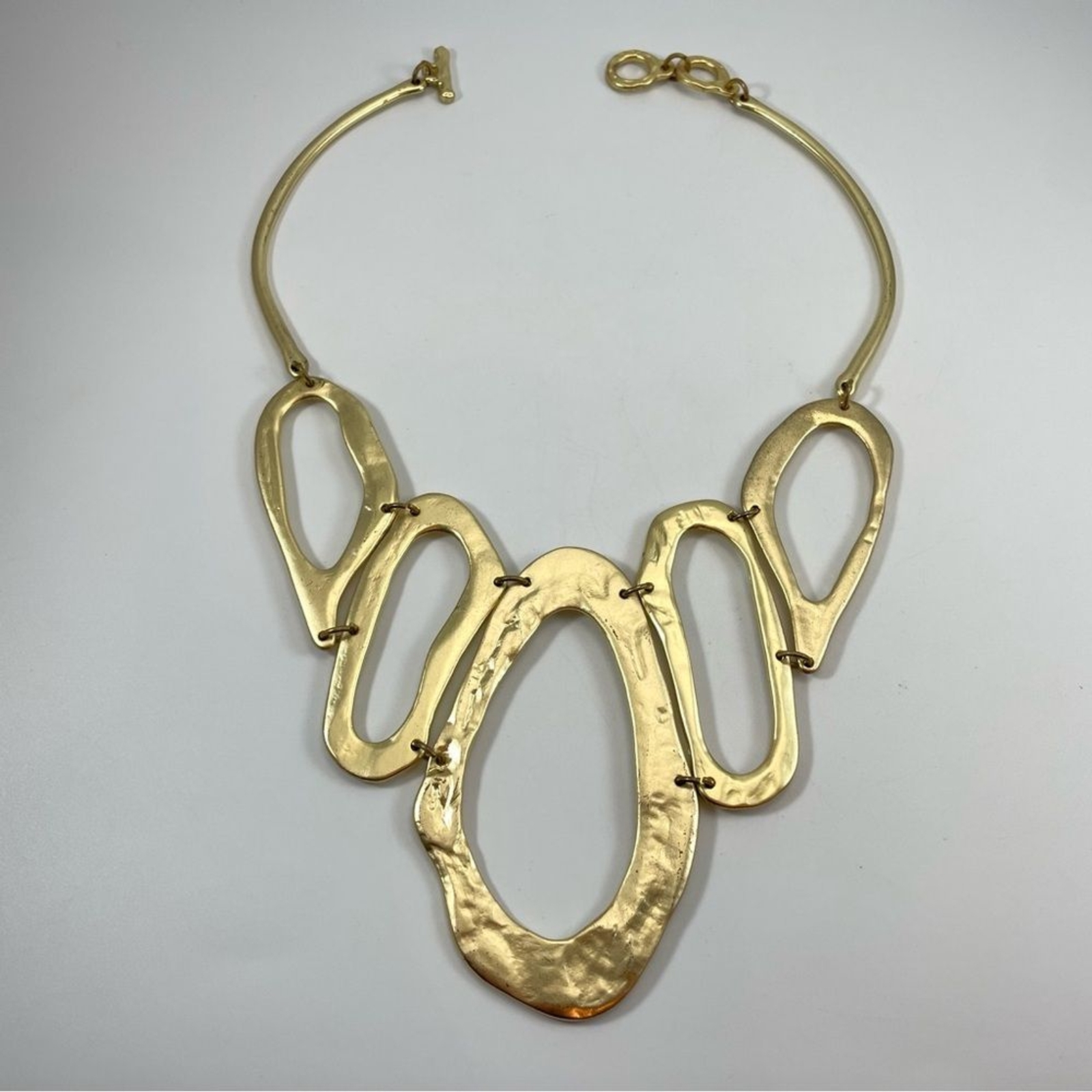 Modern Abstract Metal Bib Statement Necklace Togg… - image 2
