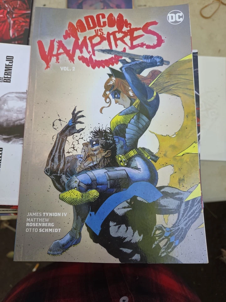 Лот товаров Batman TPB (23 книги) — Моррисон, Снайдер, Кинг, вампиры DC + Супермен - Изображение 4 из 4