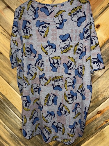 LULAROE SMALL DISNEY IRMA TUNIC TOP • DONALD DUCK • HIGH-LOW HEM • KNIT JERSEY - Picture 4 of 5