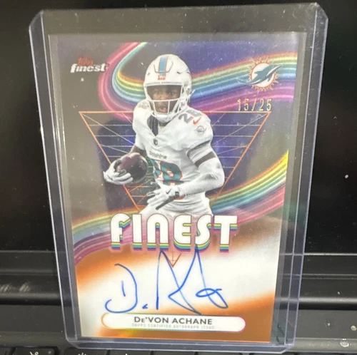 2025 Topps Chrome De'Von Achane Refractor (RAW)