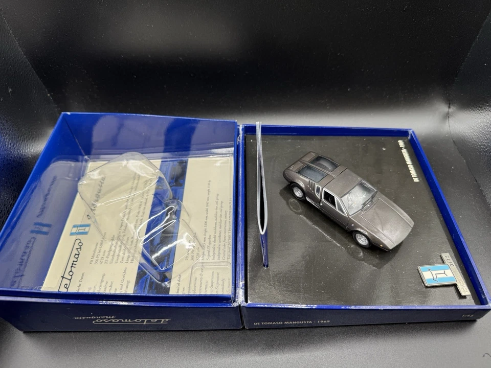 De Tomaso Mangusta antracite  Minichamps scala 1/43, prima serie rare in box  - Immagine 4 di 4