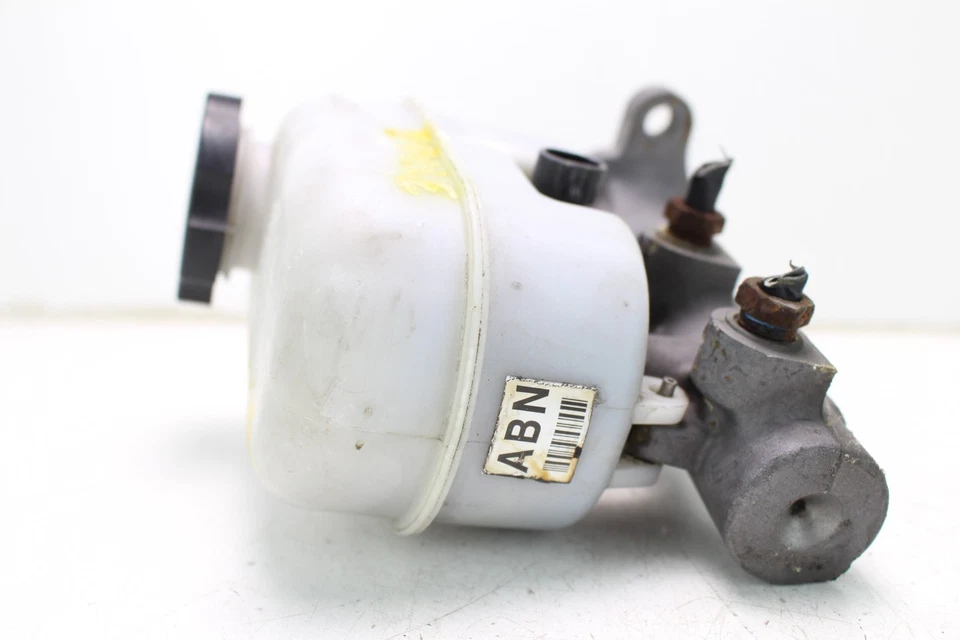 2006-2008 CHEVROLET TRAILBLAZER 4.2L BRAKE MASTER CYLINDER OEM Foto 3 de 4