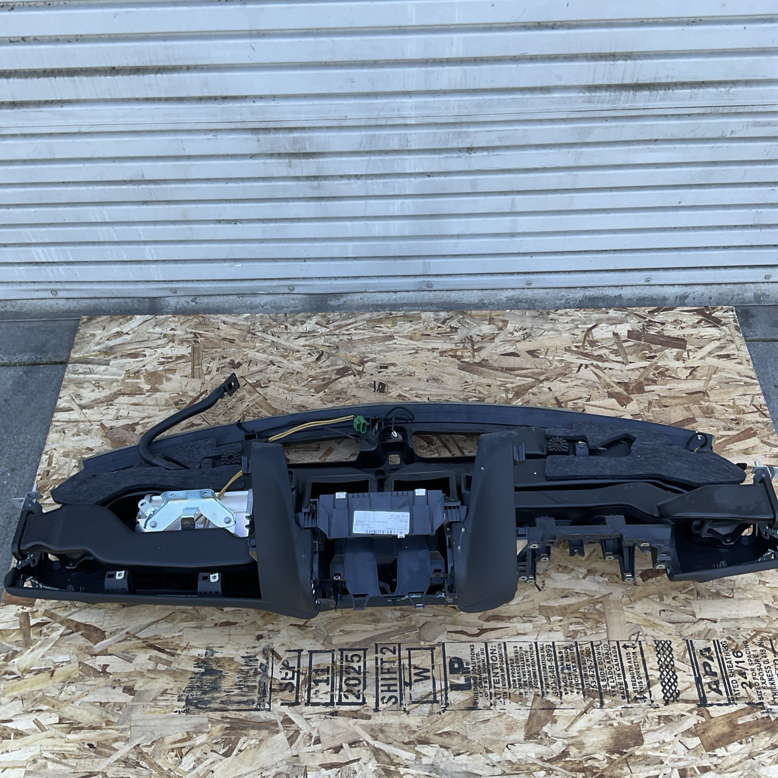 14-16 MASERATI GHIBLI DASHBOARD DASH BOARD INSTRUMENT PANEL COVER COMPLETE OEM