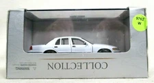 Welly Scale Model Collection WE9762F-SW 1999 Ford Crown Victoria Model Car (E-3)