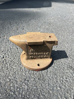 Vintage Rare Yost Mfg Co.  Meadville Pennsylvania Anvil - 43 1/2