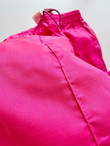 Vintage Kids' NIKE Hot Pink 100% Nylon Windbreaker Track Pants, Size L (14) - Picture 8 of 13