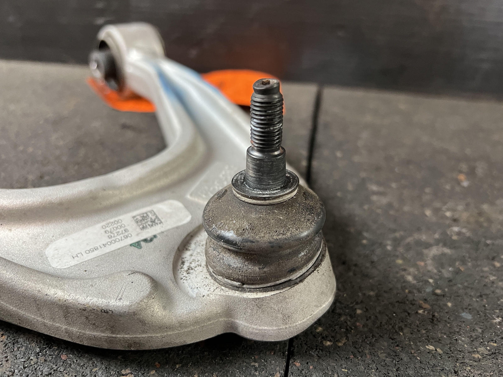 14-21 MASERATI GHIBLI FRONT LEFT UPPER CONTROL ARM 16K MILES GRANSPORT SQ4