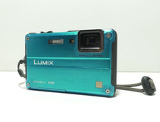 Panasonic Lumix DMC-FT2 Tough and Water Resistant 14MP Digital Camera