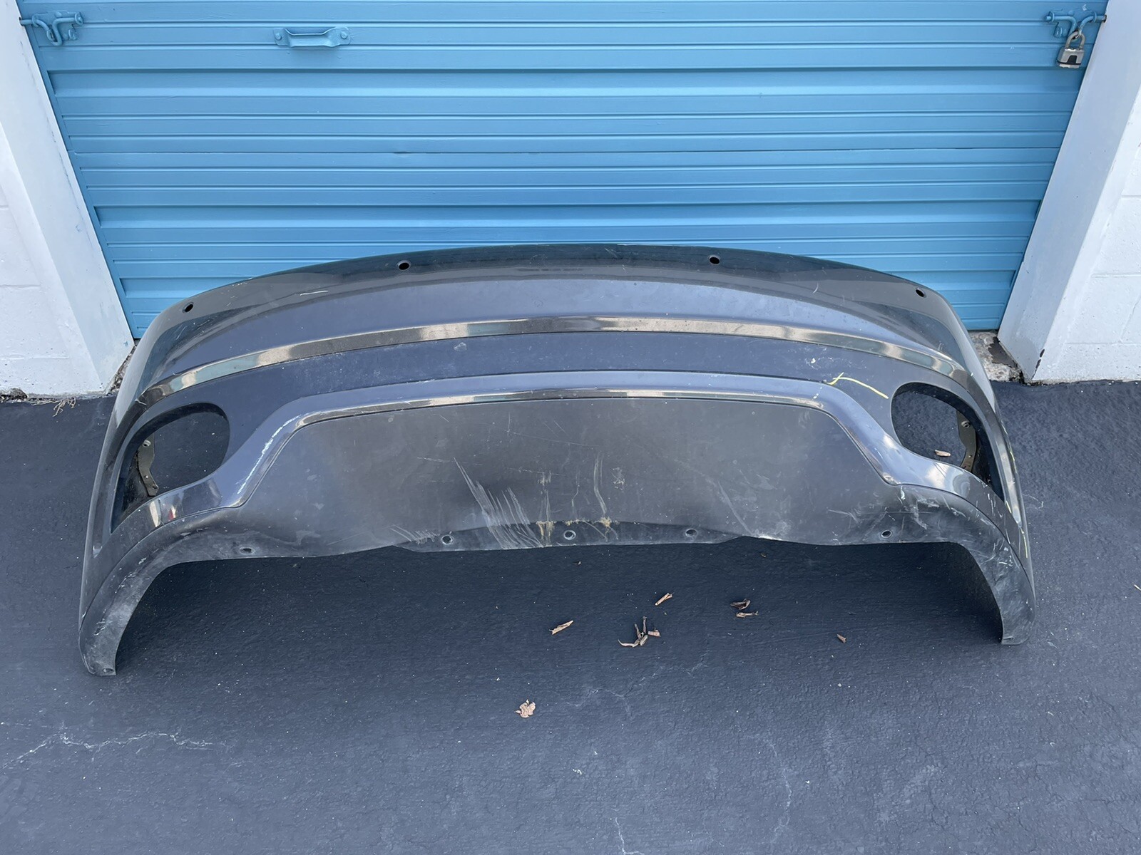 2008-2013  MASERATI GRANTURISMO REAR BUMPER COVER Oem