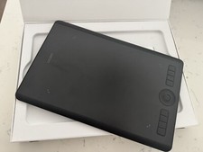 wacom intuos pro pen tablet medium pth-660