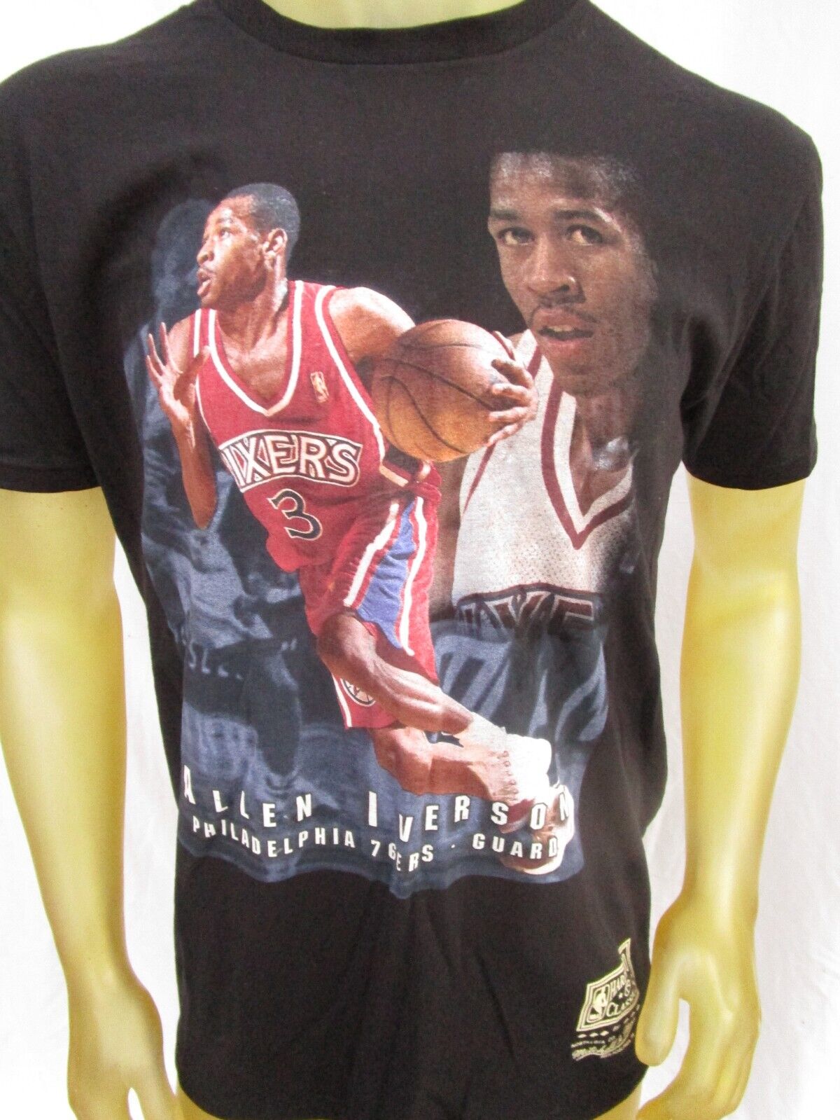 Allen Iverson Philadelphia 76ers Mitchell & Ness Hardwood Classics Bling  Concert Player T-Shirt