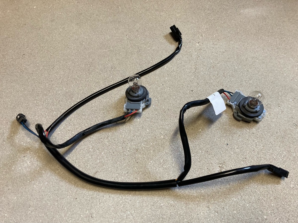 Harley-Davidson OEM Touring Tour Pack Wire Harness 70648-00A