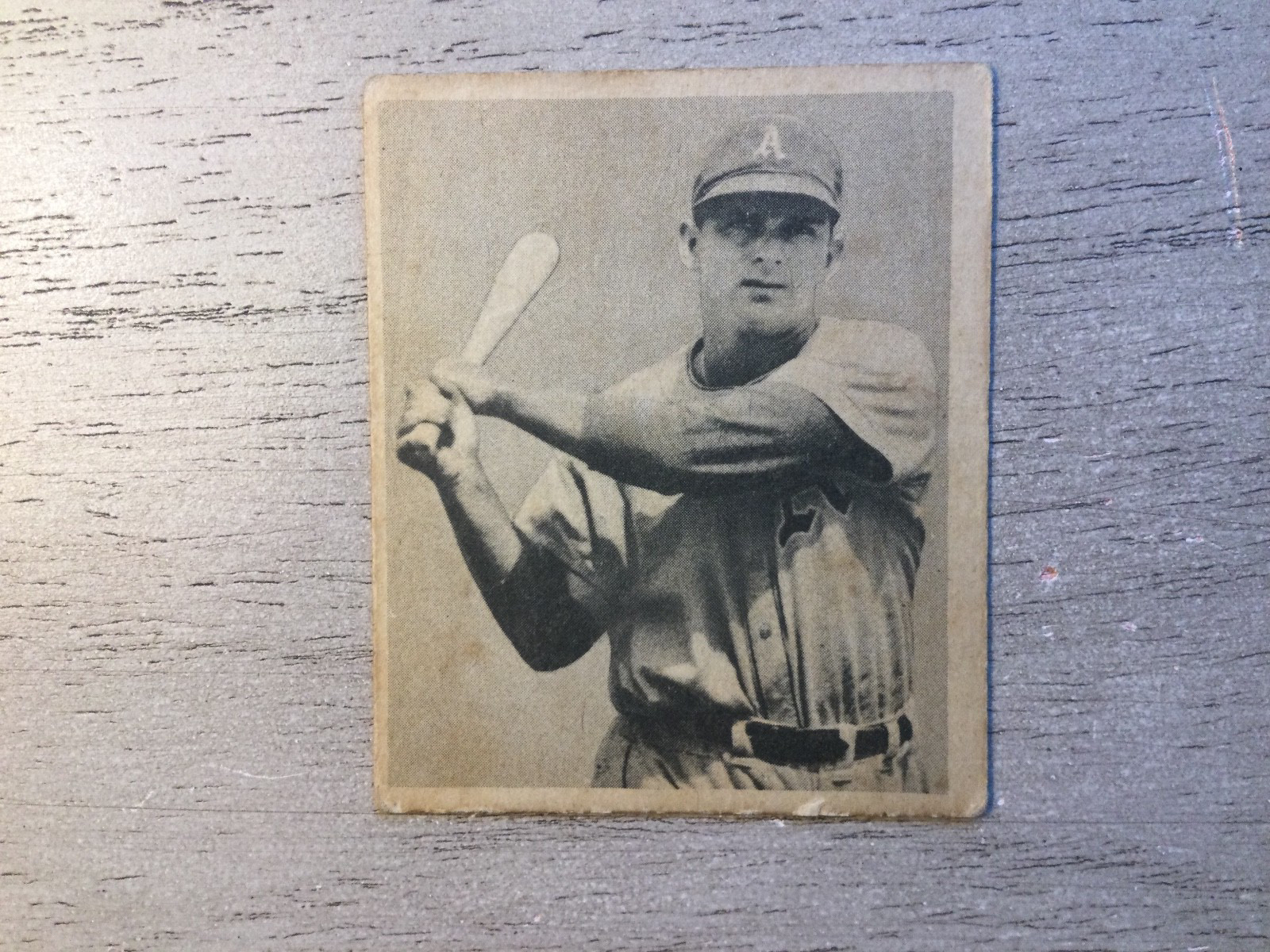 Barney McCoskey #25 Baseball Cards 1948 Bowman trading card — raw and PSA graded price guide