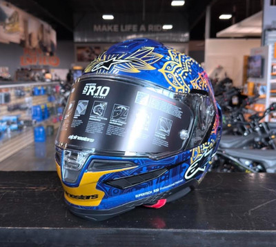 NEW Alpinestars Supertech R10 2026 Martinator Medium Helmet