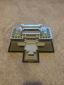 LEGO Architecture: Imperial Hotel (21017) Complete Set