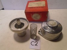 NOS HONDA GL1000 GOLDWING CARBURETTOR VACUUM PISTON SET 16022-371-004 (C2)