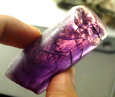 215.70 CT Natural Alexandrite Bi-Color Untreated Rough Uncut