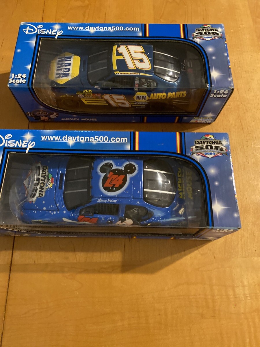 NASCAR Disney Daytona 500 Team Caliber 2004 Mickey Mouse 1:24