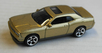 Matchbox 2008 Dodge Challenger SRT8 goldmetallic Multipack Exclusive MBX Car ´08