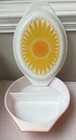 Pyrex Yellow Sunflower Daisy Lid Red Divided Casserole Dish Oval 1.5 Quart VTG