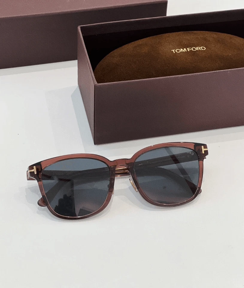 Gafas de sol cuadradas de moda TomFord TF1241 para hombre talla: 55 21-145 Foto 2 de 4