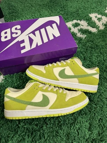 Size 11 - Nike Dunk Pro SB Low Fruity Pack - Green Apple