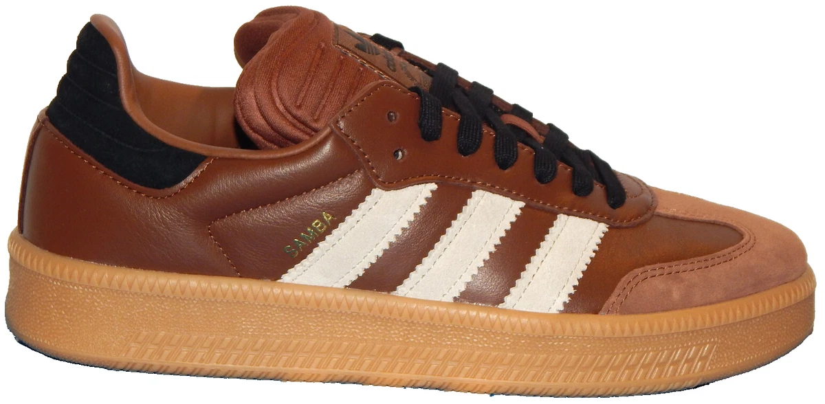 adidas gazelle silver green womens Adidas Samba Jane Mujer Beige Negro – Tenis clásicos – SAVAGE TOO main image 0