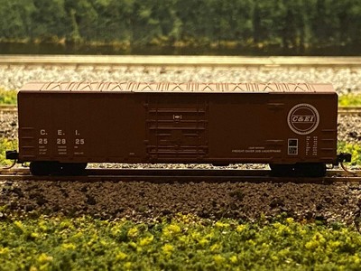 N - MTL 27030 Chicago & Eastern Illinois 50' Rib Side Boxcar CEI 252825 N1759