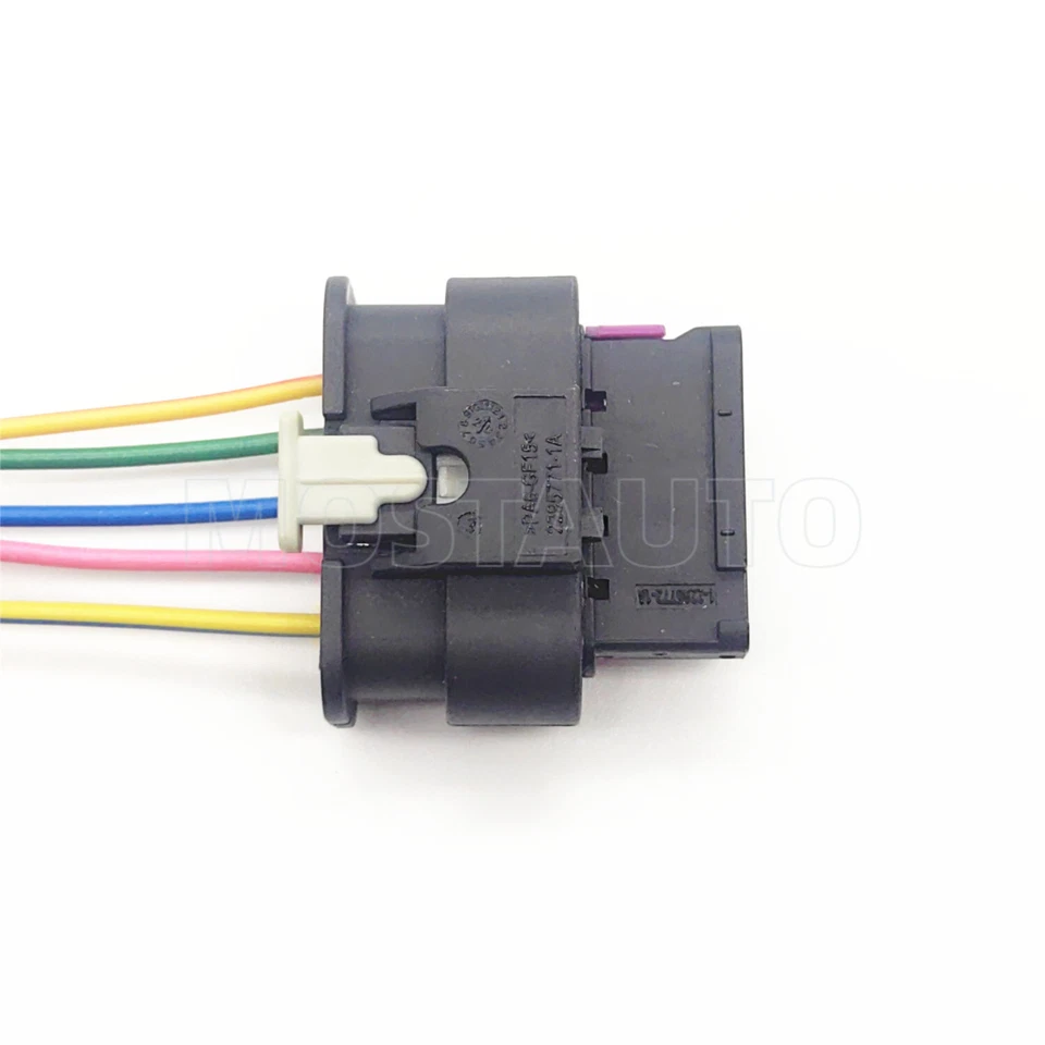 68406157AA Luz Trasera Arnés Conector Enchufe Para Jeep Renegade 2015-2022 Foto 2 de 4