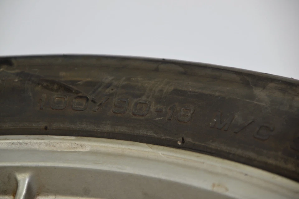 Moto Guzzi V1000 G5 VG - Llanta delantera delantera R-37D Foto 4 de 4