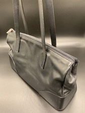 Damenhandtasche Handtasche Gabriele Strehle Strenesse schwarz Leder vintage