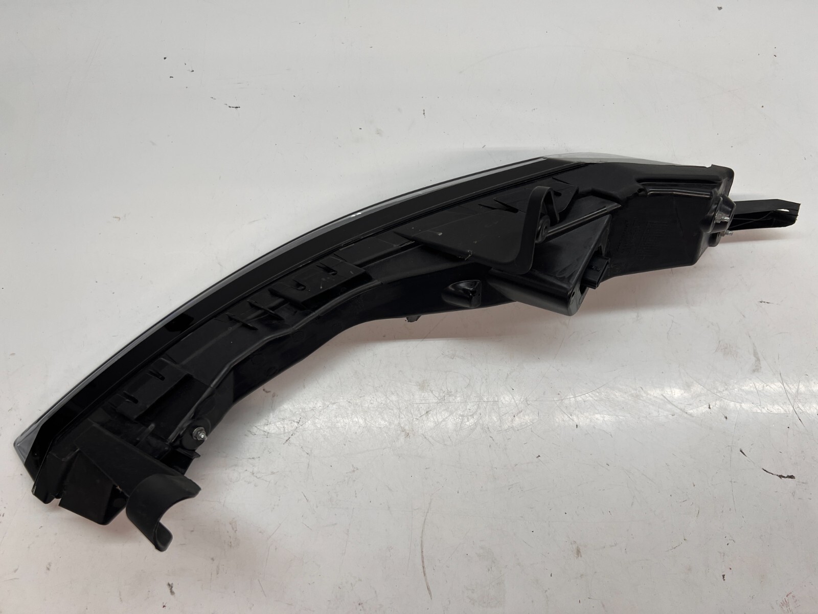 MCLAREN 720S PASSENGER RIGHT RH TAIL LIGHT ASSEMBLY OEM 14AA415CP