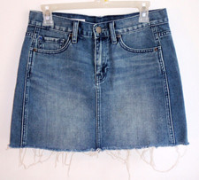 Gap 1969 Denim Skirt 100 Cotton 32 in Waist 14.5 in Long Raw Hem Short Mini