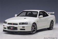 AUTOart 1:18 Nissan Skyline GT-R R34 V-spec II Diecast Model Car Gift Collection