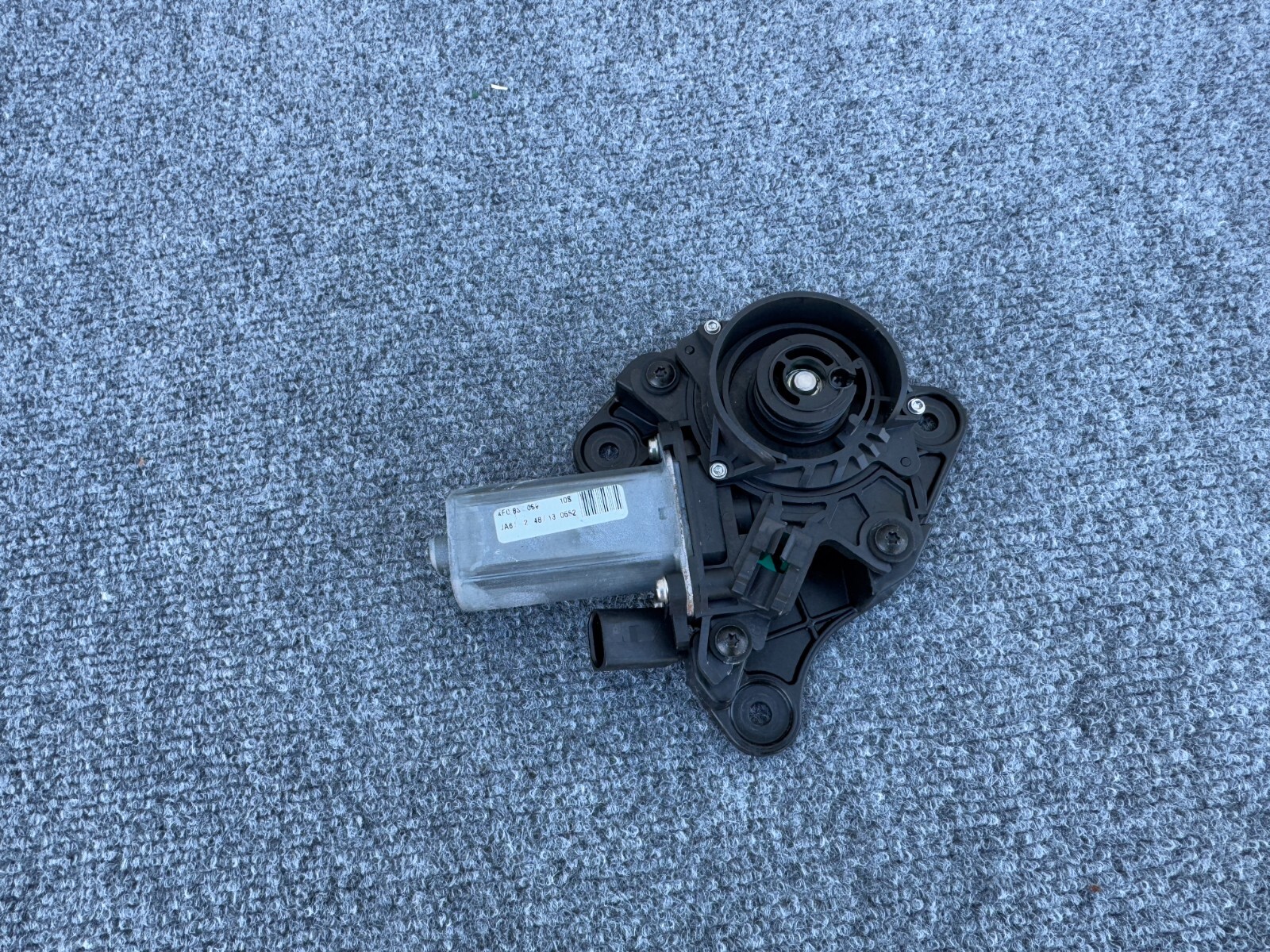 Bentley Flying Spur 2013-2018 FRONT+LEFT Door soft close actuator