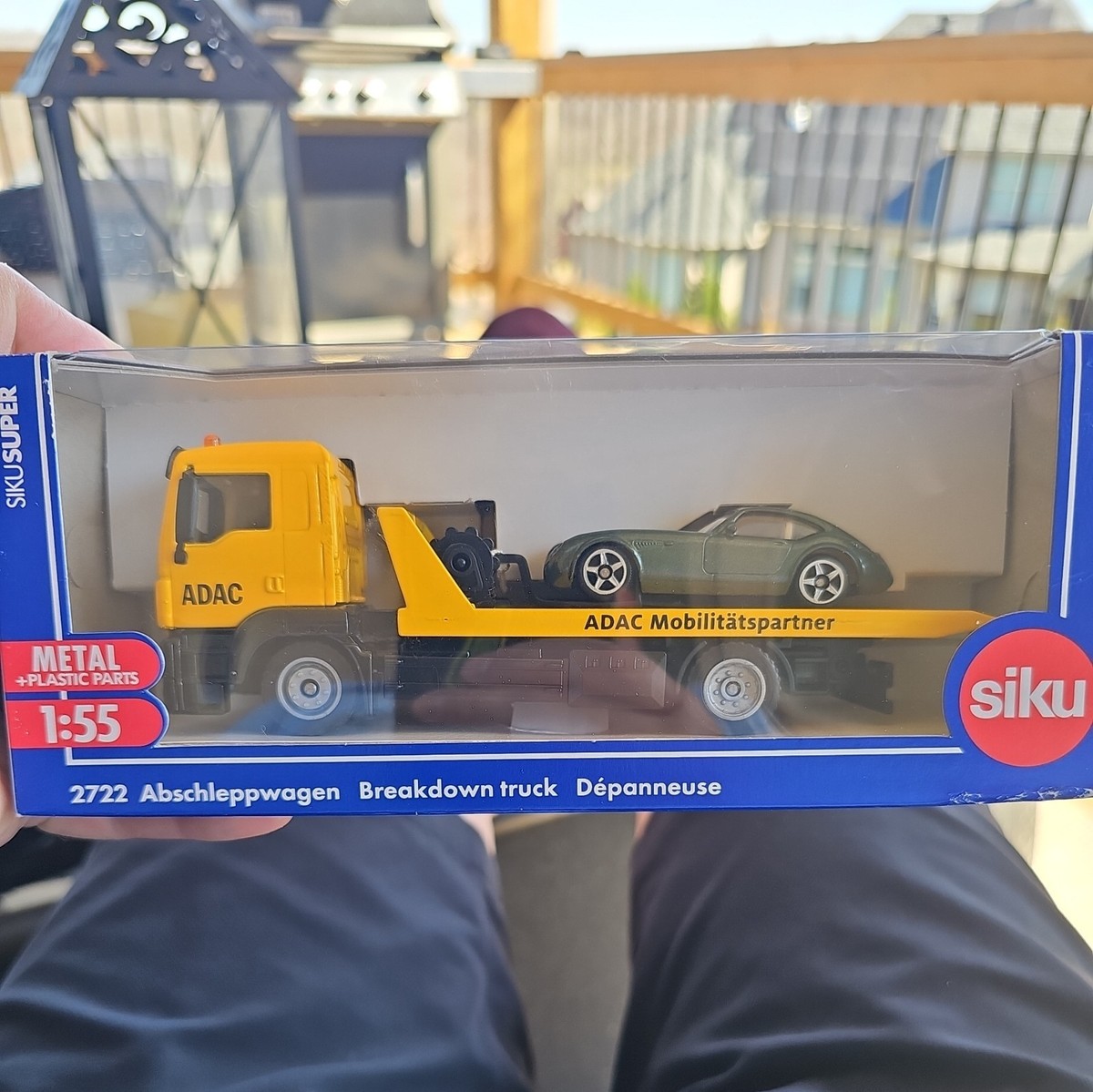 SIKU: 2712 MB Atego Auslands-ADAC Abschleppwagen NEW IN BOX 1:55