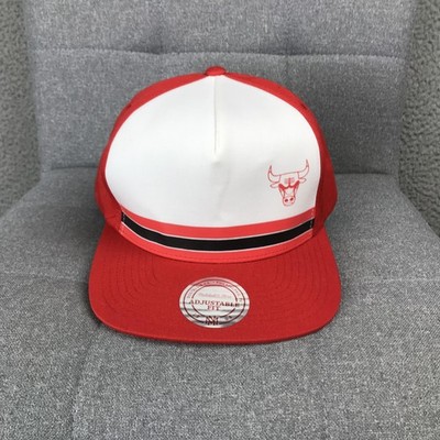Chicago Bulls Hat Cap Snap Back Mens One Size Red NBA Basketball Mitchell & Ness