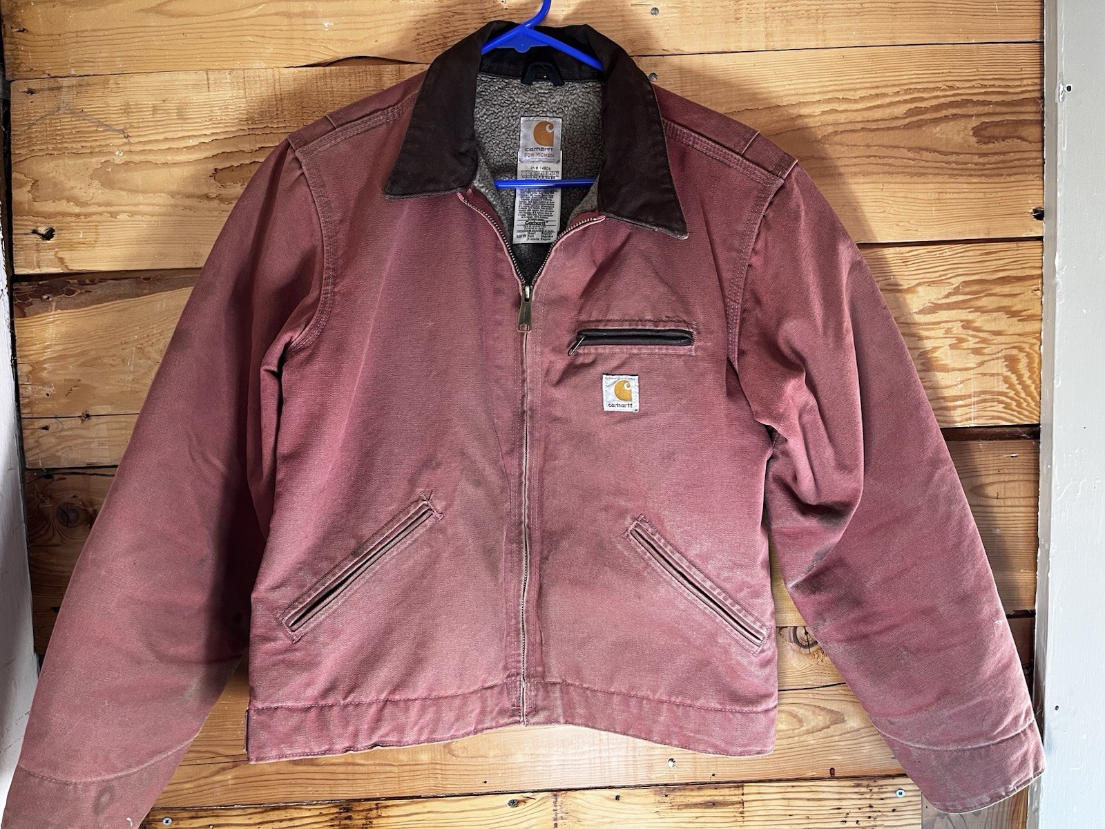 VTG Distressed Carhartt Detroit Jacket Women’s Med/Reg Rose Rare Color WJ097 VRS