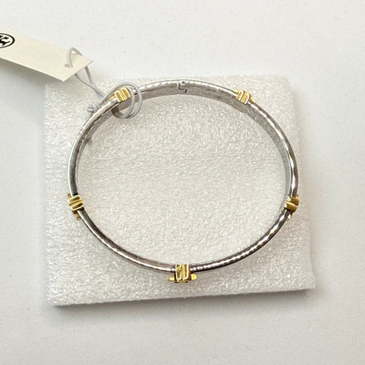 Tory Burch Classic Logo Hinge Bangle 168864 ブレスレット Tory Burch Classic Logo Hinge Bangle 168864 IN Tory Silver