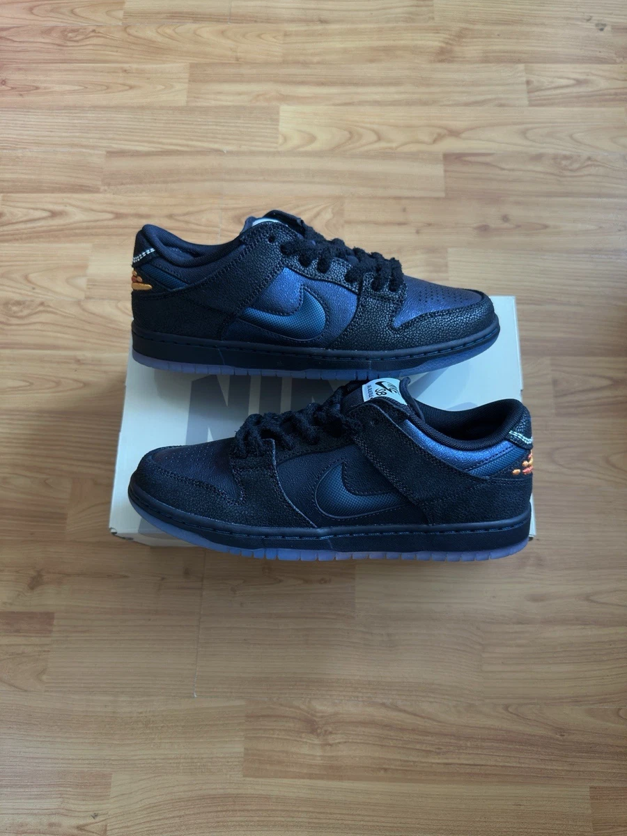 Nike SB Dunk Low Pro Black for Sale - Authenticity Guaranteed - eBay