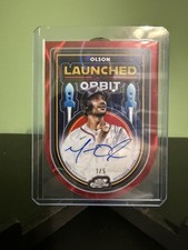 2025 Topps Cosmic Chrome Matt Olson Auto Launched Into Orbit Red 1/5 Braves
