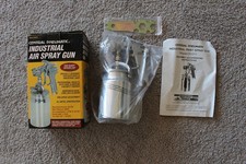 Central Pneumatic Industrial Air Spray Gun Model 91011 Paint Auto Industrial