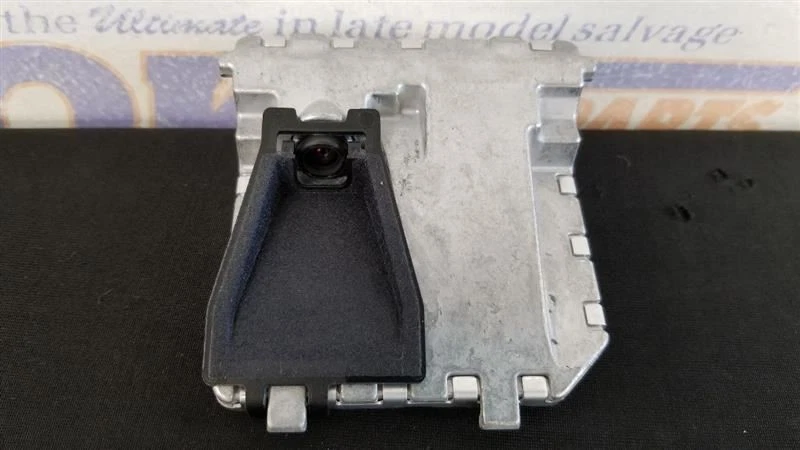 15 CÁMARA DE ASISTENCIA MERCEDES BENZ SL400 231 TIPO CARRIL A0009057402 Foto 2 de 4