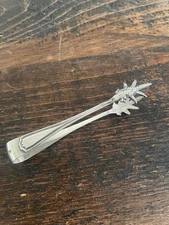 Lovely Solid Silver Sugar Tongs Birmingham 1938 Claw Shaped