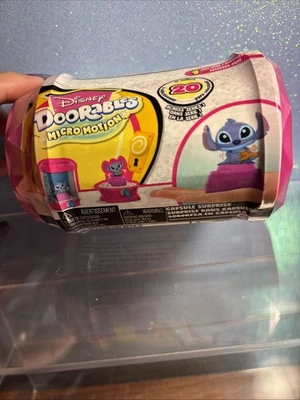 Disney Doorables Micro Motion Mickey Mouse Rare Series 1 NEW Unopened - Image 1 of 4